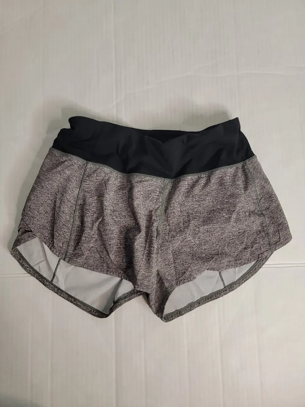 LULULEMON Shorts Women's SZ 4 Run Speed Up Gray Pull On Drawstring W7AVNT